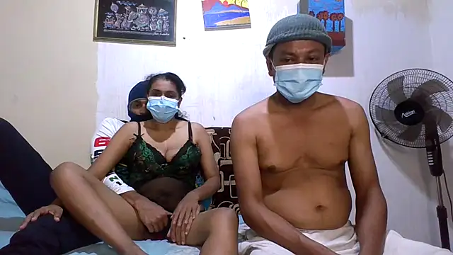 Snapshot of notywasu chatting on November 8, 5:12 pm notywasu online show from November 8, 5:12 pm