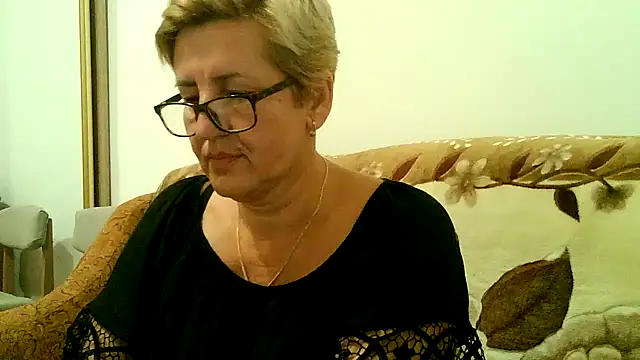 Snapshot of Dana4921 chatting on September 9, 5:56 pm Dana4921 online show from September 9, 5:56 pm