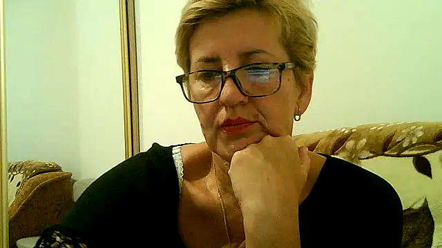 Snapshot of Dana4921 chatting on September 26, 4:55 pm Dana4921 online show from September 26, 4:55 pm