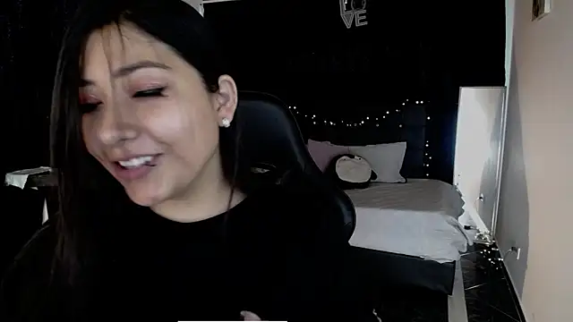 Mia 1120 online show from September 10, 4:40 pm