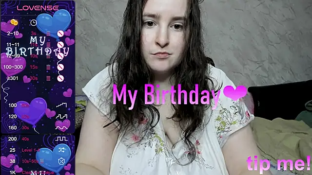 Snapshot of alice_allens chatting on September 25, 1:04 pm alice allens online show from September 25, 1:04 pm