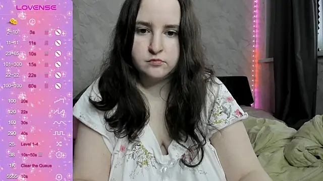 Snapshot of alice_allens chatting on November 24, 11:54 am alice allens online show from November 24, 11:54 am