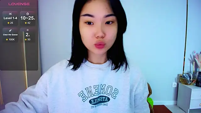 Snapshot of hwa_rin chatting on November 19, 3:34 pm hwa rin online show from November 19, 3:34 pm