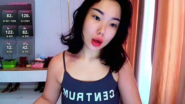 Snapshot of hwa_rin chatting on December 14, 7:36 am hwa rin online show from December 14, 7:36 am