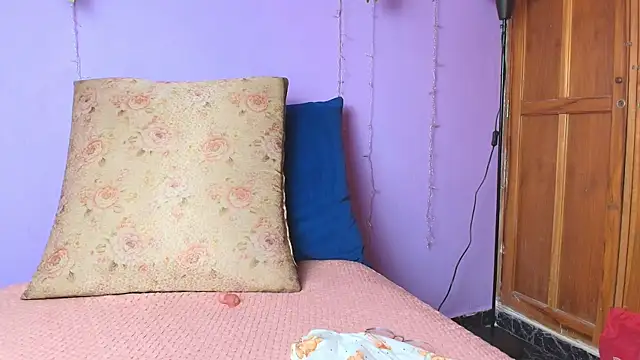 Dafne Mel online show from November 11, 12:27 pm