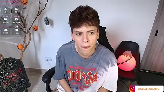 Snapshot of stev_austin_ chatting on October 18, 7:03 pm stev austin  online show from October 18, 7:03 pm