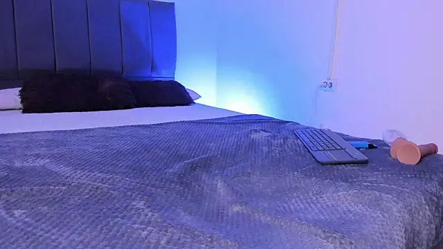 Ambar gh1 online show from October 31, 7:37 pm