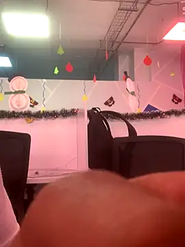 Snapshot of malek_xarx_ chatting on November 29, 3:15 pm malek xarx online show from November 29, 3:15 pm