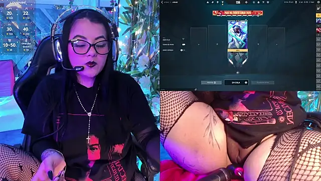 Snapshot of EternaAura chatting on February 12, 1:50 pm EternaAura online show from February 12, 1:50 pm