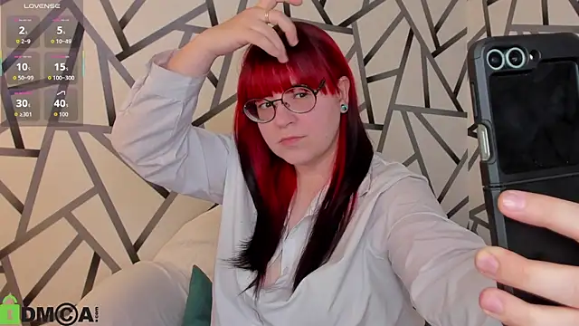 Michelle Wilsson online show from December 14, 7:47 am