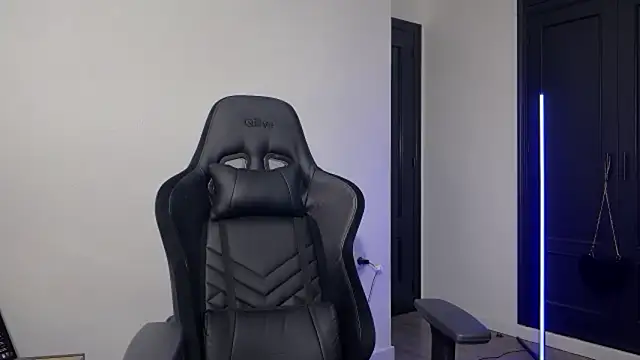 s meow online show from October 28, 12:58 am