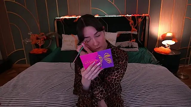 BerryDiva online show from October 28, 9:06 pm