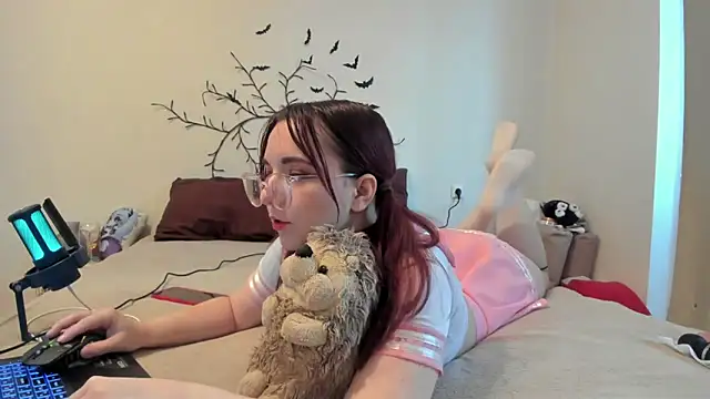 VellvetAnders online show from November 9, 7:39 am