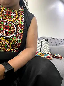 Snapshot of hot_bhabhi69 chatting on October 2, 6:09 am hot bhabhi69 online show from October 2, 6:09 am