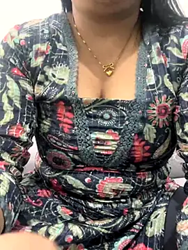 Snapshot of hot_bhabhi69 chatting on October 7, 5:15 am hot bhabhi69 online show from October 7, 5:15 am