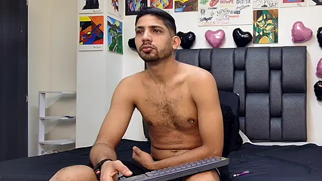 ashtoncooperr online show from September 13, 6:29 pm