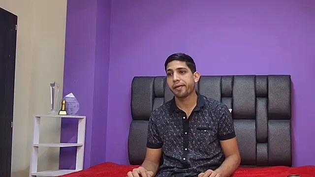 ashtoncooperr online show from September 25, 6:55 pm