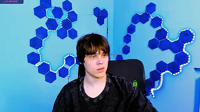 karl mans online show from December 4, 9:40 am