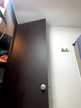 Snapshot of Marthina chatting on November 25, 6:52 pm Marthina online show from November 25, 6:52 pm