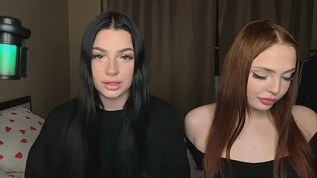 Snapshot of honey_____bunny chatting on October 7, 12:35 pm honey bunny online show from October 7, 12:35 pm