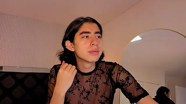 Snapshot of ryo_light chatting on October 26, 8:48 pm ryo light online show from October 26, 8:48 pm