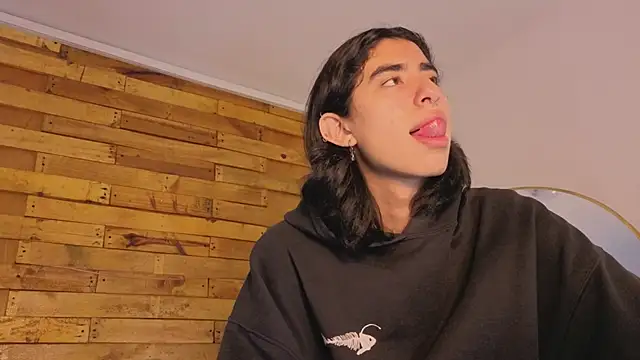 Snapshot of ryo_light chatting on February 7, 4:05 am ryo light online show from February 7, 4:05 am