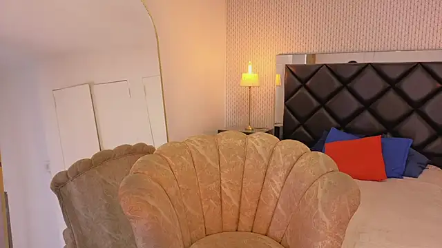 Snapshot of ryo_light chatting on February 21, 4:24 am ryo light online show from February 21, 4:24 am