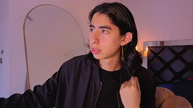 Snapshot of ryo_light chatting on February 25, 4:11 am ryo light online show from February 25, 4:11 am