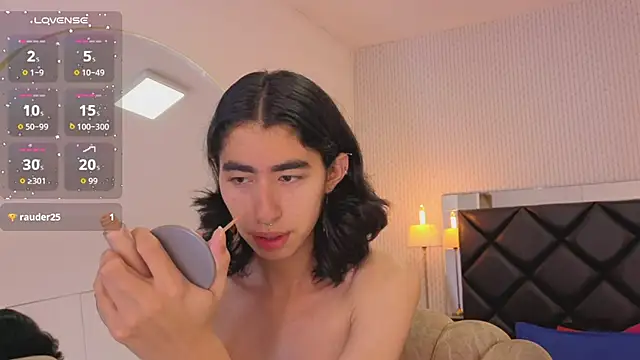 Snapshot of ryo_light chatting on March 2, 4:14 am ryo light online show from March 2, 4:14 am