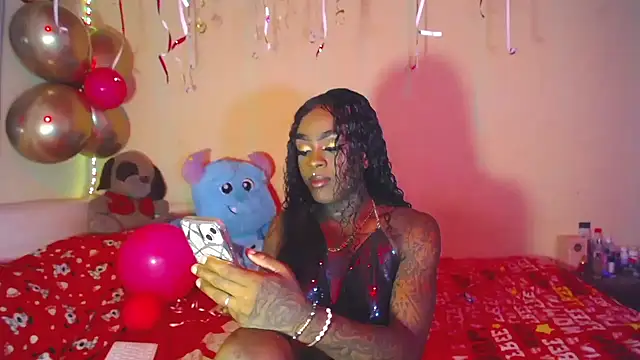 pink 7777 online show from November 14, 1:43 pm