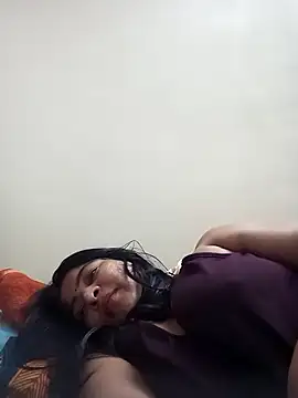 Snapshot of srimasrima chatting on November 25, 1:05 am srimasrima online show from November 25, 1:05 am