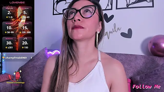 Snapshot of TilaTequila_15 chatting on September 25, 1:59 pm TilaTequila 15 online show from September 25, 1:59 pm