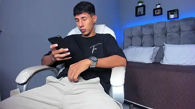 Snapshot of Juan_zabala chatting on September 28, 2:44 pm Juan zabala online show from September 28, 2:44 pm