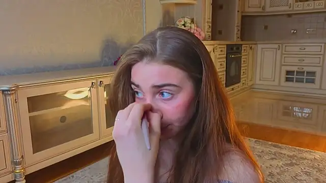 EadlinGillim online show from October 15, 3:06 am