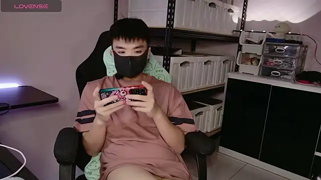 doggyman523 online show from November 11, 3:23 pm