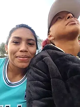 Snapshot of MelanyAndRizosss chatting on September 19, 8:09 pm MelanyAndRizosss online show from September 19, 8:09 pm