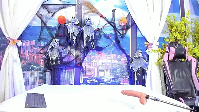 Snapshot of MilthonDelis chatting on October 30, 4:14 am MilthonDelis online show from October 30, 4:14 am