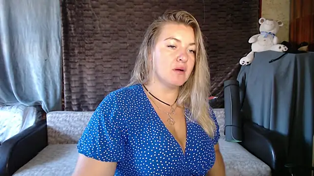 NikaSkylink online show from September 11, 3:39 am