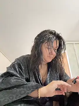 Liza Will online show from October 27, 5:55 am