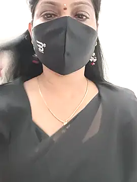 Snapshot of shivani27 chatting on September 14, 7:24 pm shivani27 online show from September 14, 7:24 pm