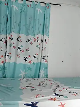 Snapshot of AntonelaMorriz chatting on November 8, 8:25 am AntonelaMorriz online show from November 8, 8:25 am