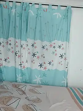 Snapshot of AntonelaMorriz chatting on November 13, 8:35 am AntonelaMorriz online show from November 13, 8:35 am