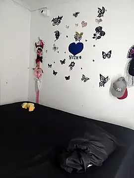 Snapshot of AntonelaMorriz chatting on December 17, 8:09 am AntonelaMorriz online show from December 17, 8:09 am