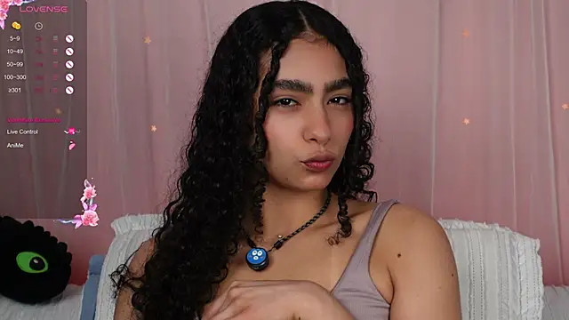 Snapshot of Victoria_Curly chatting on September 14, 4:06 pm Victoria Curly online show from September 14, 4:06 pm