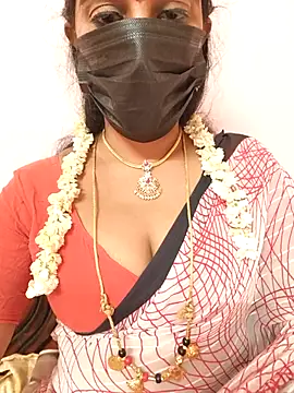 Snapshot of sana-99 chatting on November 7, 1:11 pm sana-99 online show from November 7, 1:11 pm