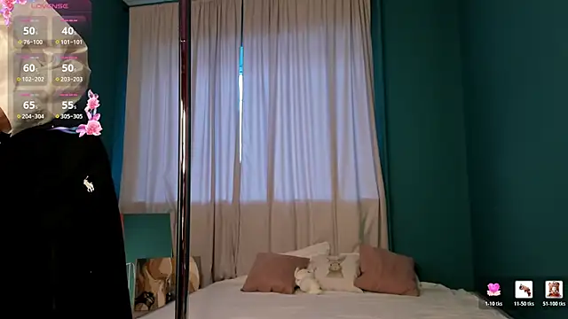 Lillie Miller online show from February 19, 3:35 am