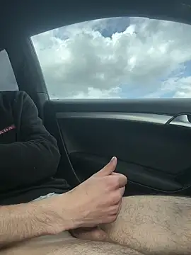 musti312 online show from April 16, 1:12 pm