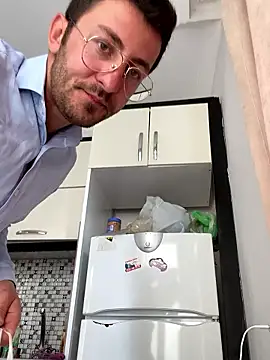 emredenizz07 online show from October 9, 9:18 am