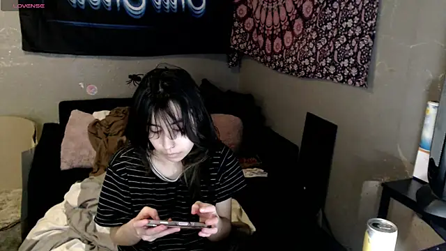 London Ray online show from October 23, 3:17 am