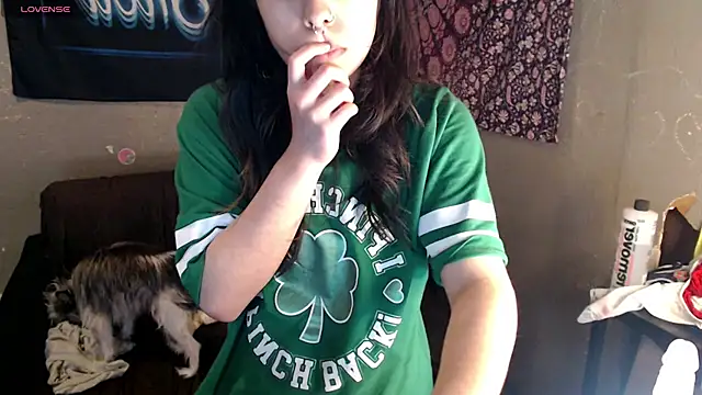 London Ray online show from March 21, 9:07 pm